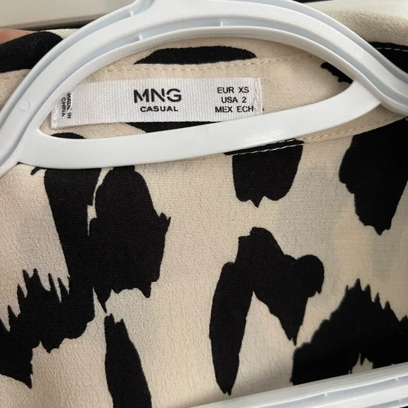 Mango Blouse - Picture 1 of 2